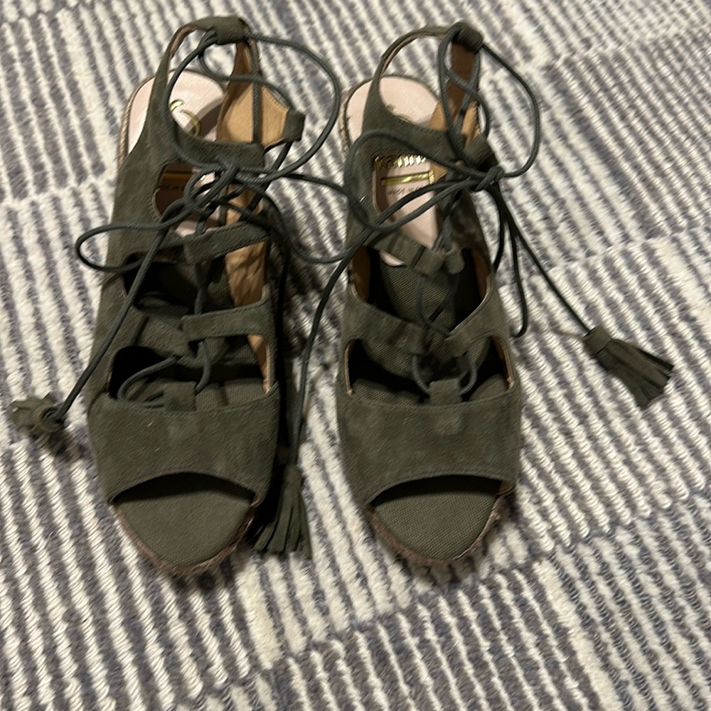 👡 NWOT Kanna ankle lace-up wedge espadrille sandal 👡 - women’s size 37
